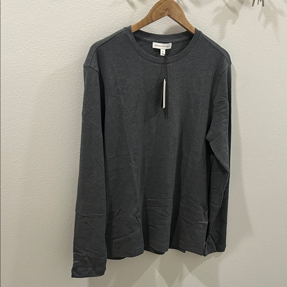 Banana Republic Men's Charcoal Long Sleeve Tee